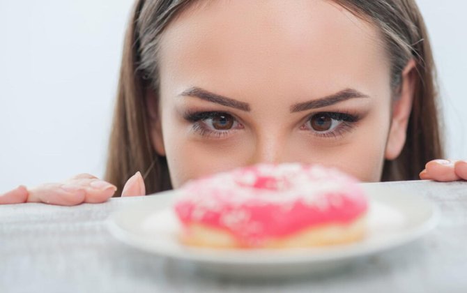 Yay aylarında şirniyyata diqqət: Mütəxəssislər xəbərdarlıq edir