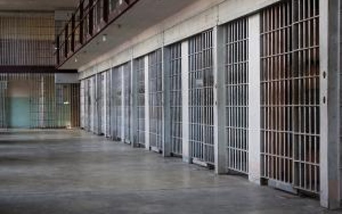 Azərbaycanda ömürlük məhbusların sayı artıb