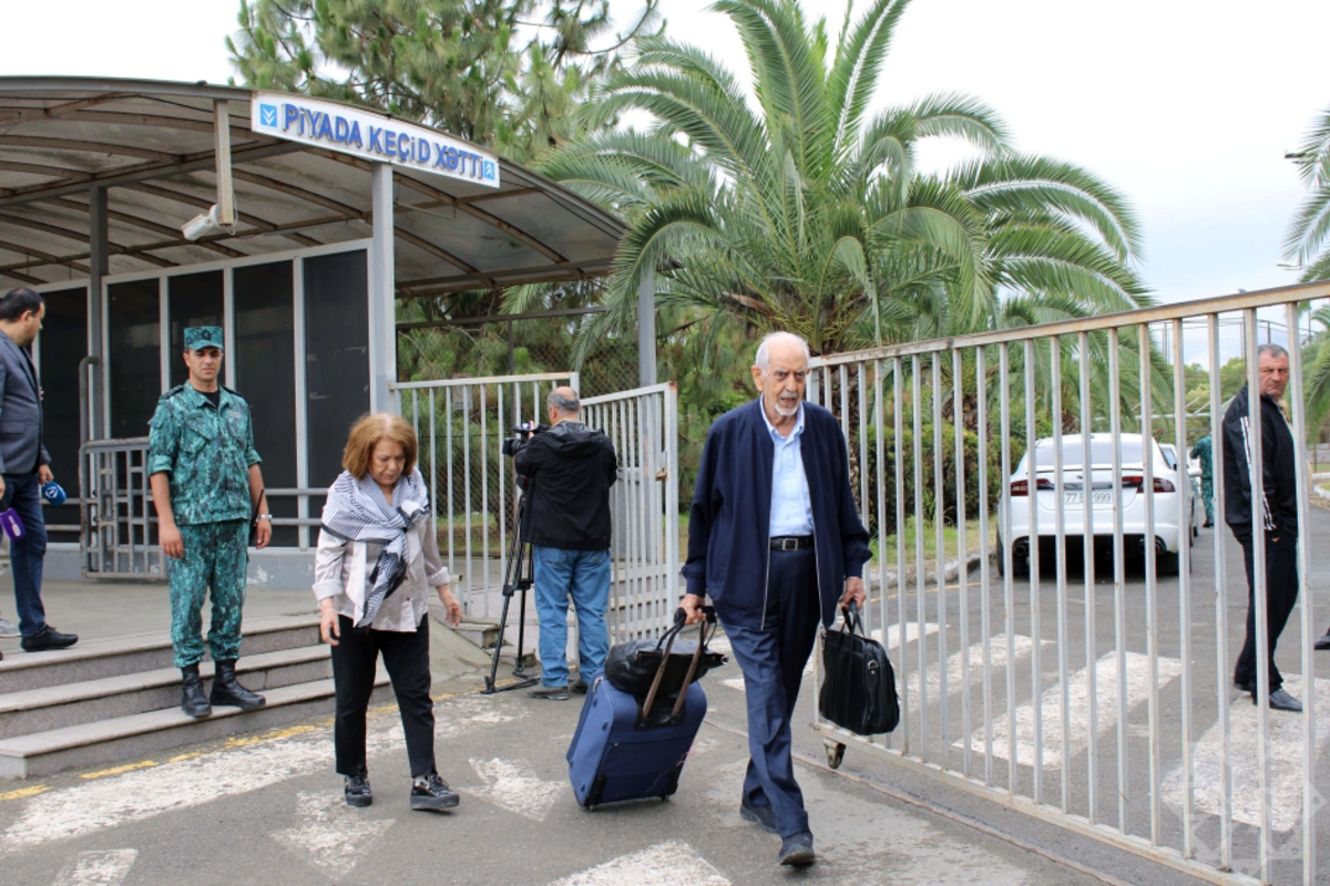 Daha dörd ölkənin vətəndaşları İrandan Azərbaycana təxliyə edildilər - FOTOLAR