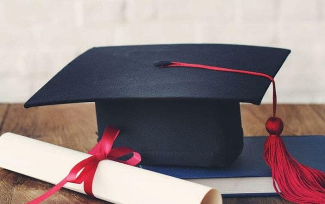 52 nəfərə diplom və attestatlar təqdim edildi