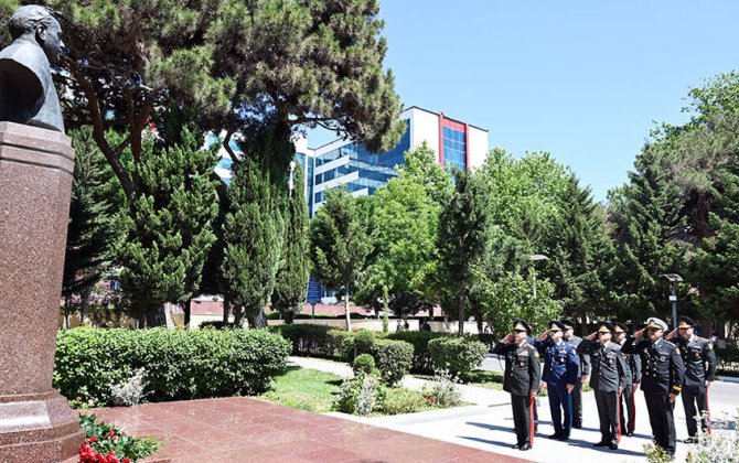 Zakir Həsənov hospitalda müalicə alan əsgərlərin yanına getdi -xa0FOTO