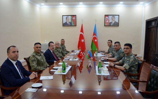 Türkiyə MMU-nun nümayəndə heyəti Quru Qoşunları Komandanlığında olub - FOTO