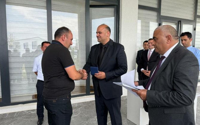Köç karvanı Kəngərliyə çatdı, açarlar təqdim olundu - FOTO