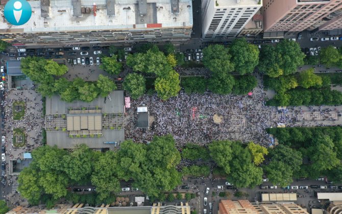 Rusiya milyarderinə dəstək aksiyasında əslində neçə nəfər iştirak edib?..-FOTO