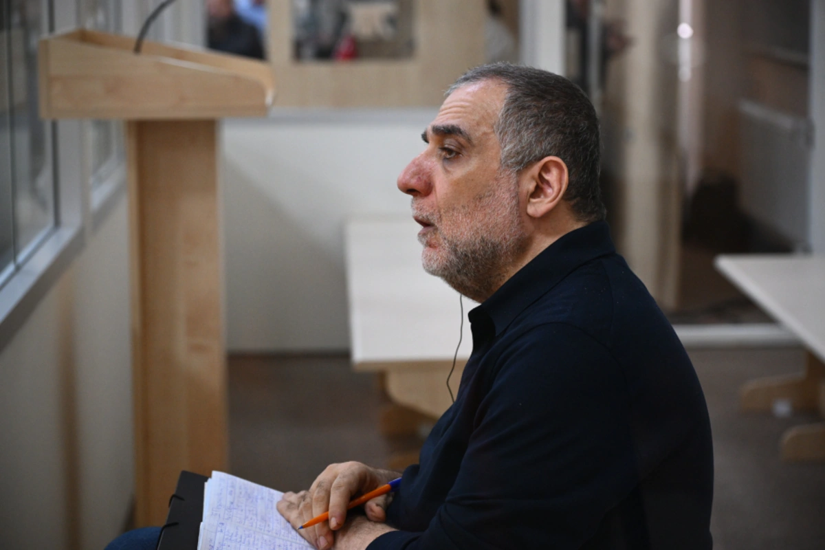 Ruben Vardanyanın məhkəməsində zərərçəkmiş şəxslər və hüquqi varislər ifadə veriblər