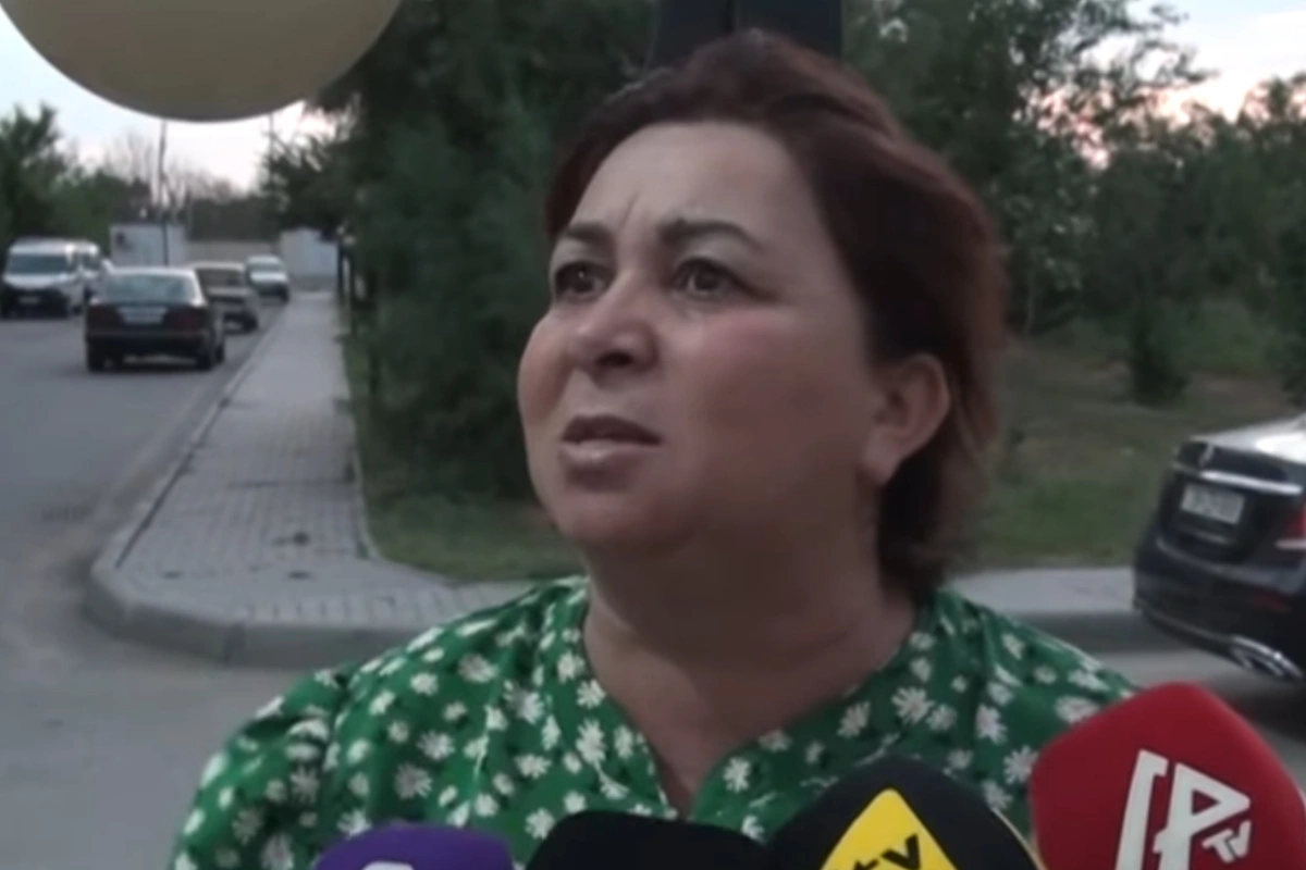 Doğuşdan sonra ölən ananın yaxınları: 