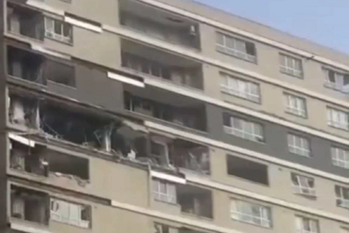 Hündürmərtəbəli binada güclü partlayış baş verib - Xəsarət alanlar var - VİDEO