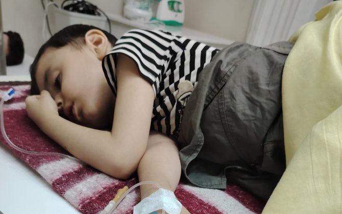 Körpə Nihadın sağalması üçün yardım kampaniyası başladılıb