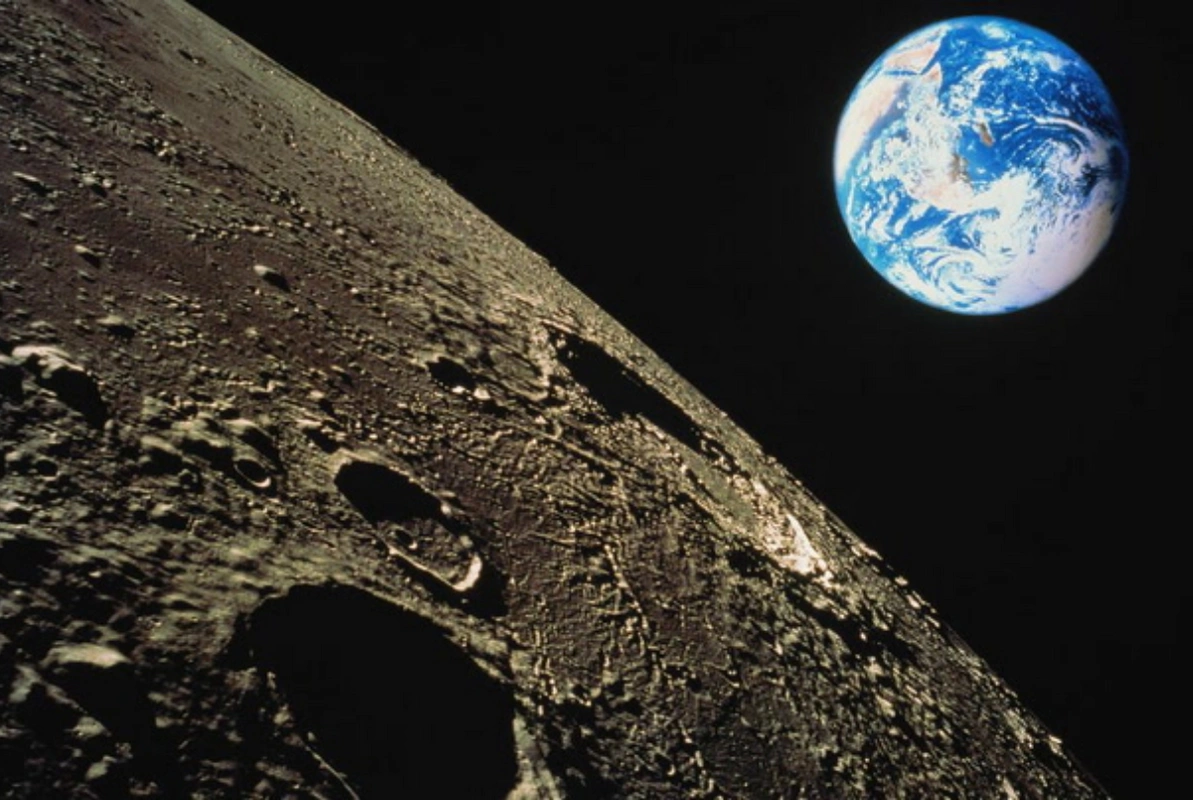 Ayda saatlarla davam edən zəlzələlər baş verir: NASA hərəkətə keçdi