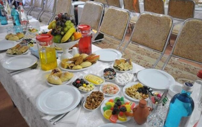 Bu rayonda da dəbdəbəli ehsan süfrələri LƏĞV OLUNDU