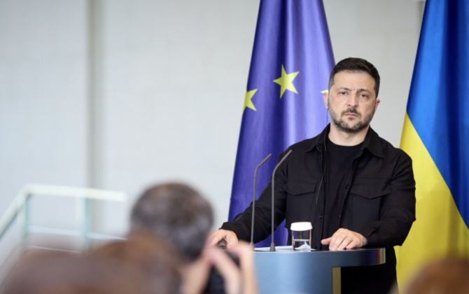 Зеленский: Главная гарантия безопасности Украины - сильная армия