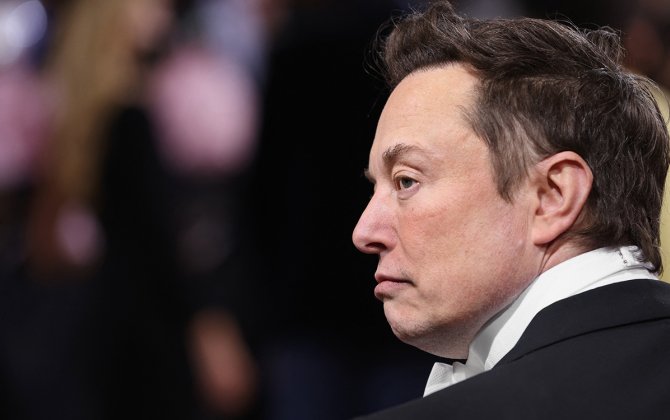 Tesla предложила Маску премию в $1 трлн