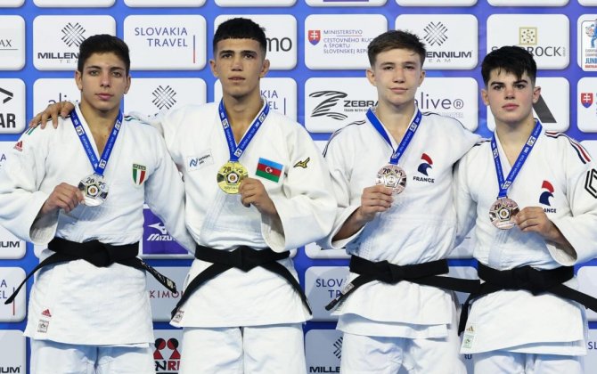 Молодежная сборная Азербайджана по дзюдо заняла первое место на чемпионате Европы