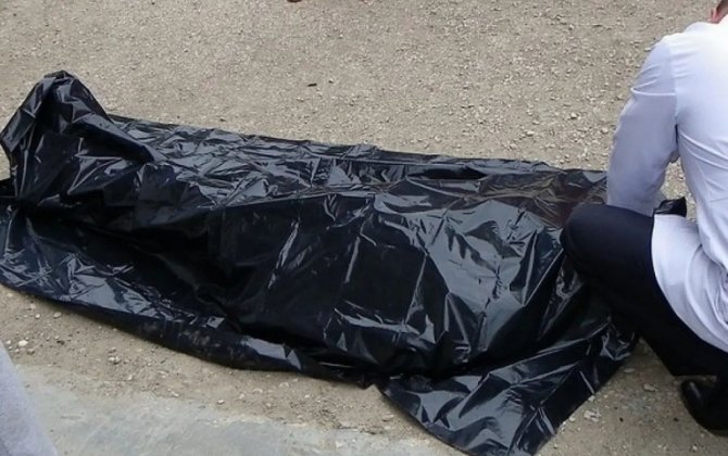 Bakıda evdən meyit tapılıb