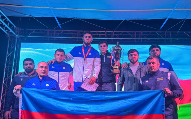 Azərbaycan güləşçiləri Türkdilli Dövlətlərin Universiadasında 8 medal qazandı - FOTO