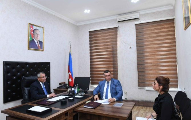 Rövşən Rzayev vətəndaşların müraciətlərini dinlədi - FOTOLAR