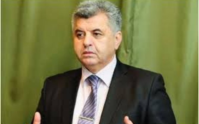 Ифтихар Пириев освобожден от должности директора Иреванского театра