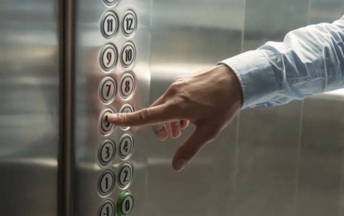 Liftdə 4 gün ac-susuz qaldı
