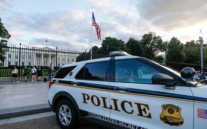 В США оцепили Белый дом после убийства соратника Трампа Чарли Кирка