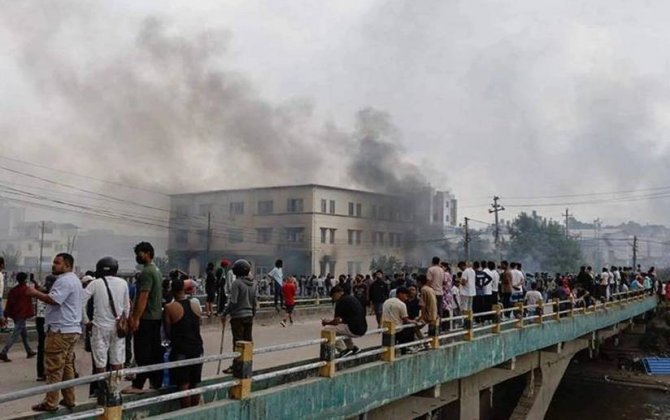 Nepalda həbsxanadan qaçmış məhbuslar polisə təslim olurlar