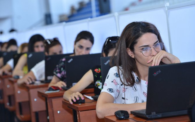 Nazir MİQ imtahanlarının ödənişli olmasına münasibət bildirib