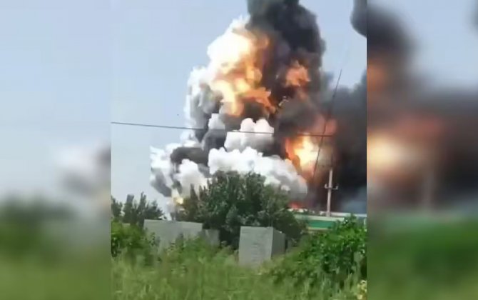 В Узбекистане 10 военнослужащих пострадали при взрыве на полигоне