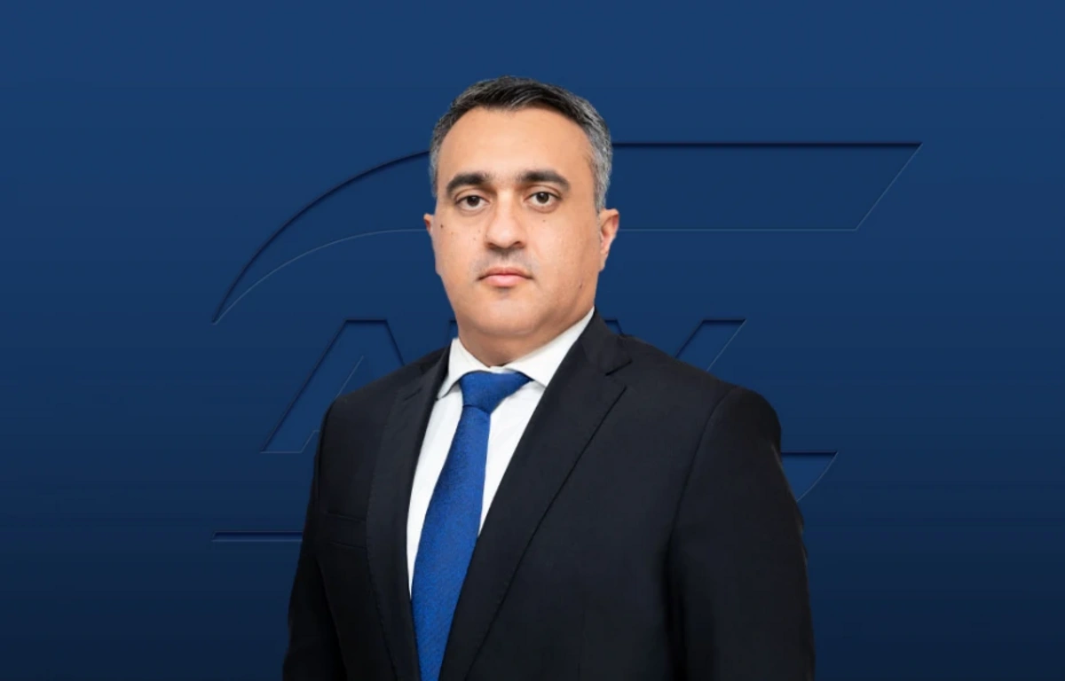 Elçin Niyazov vəzifəsindən azad edildi