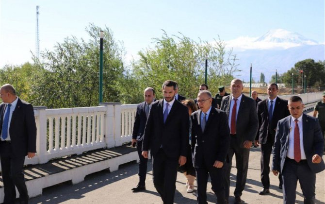 Сердар Кылыч прибыл в Армению