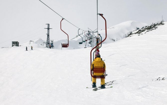 Elbrus dağında iki nəfər həlak olub