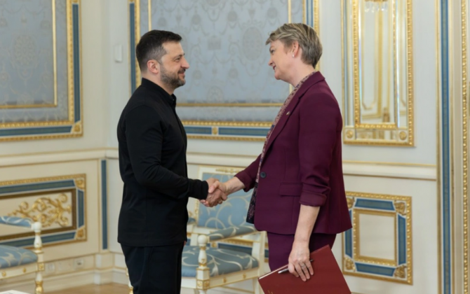 Zelenski Britaniyanın yeni XİN başçısı ilə görüşüb