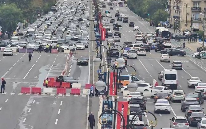 Bakıda 22 istiqamətdə tıxac var - SİYAHI