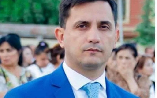 “Tramp Putinin tapşırıqlarını yerinə yetirir” - Politoloq