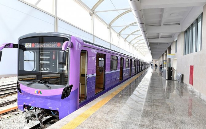 Metro bu tarixlərdə saat 02:00-a qədər işləyəcək