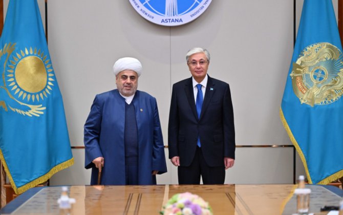 Qazaxıstan Prezidenti Allahşükür Paşazadəni qəbul edib