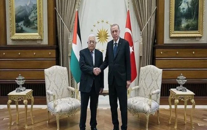 Ərdoğan Mahmud Abbasla görüşüb