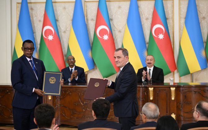 Azərbaycanla Ruanda arasında sənədlər mübadilə olunub, prezidentlər mətbuata bəyanatlarla çıxış edib