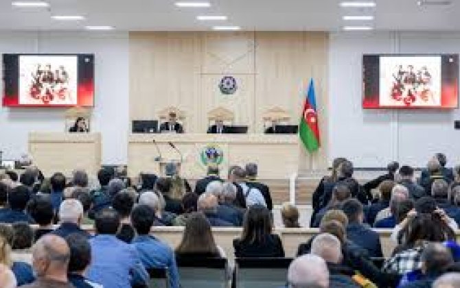 В Баку проходит суд по уголовному делу обвиняемых в совершении военных преступлений