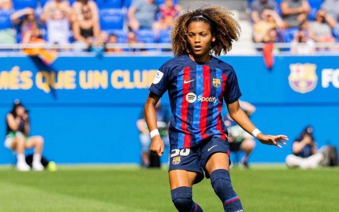 Viki Lopes dünyanın ən yaxşı gənc qadın futbolçusu seçilib