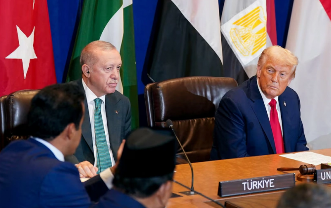 Tramp Türkiyəni Rusiya neftini almaqdan imtinaya çağırıb