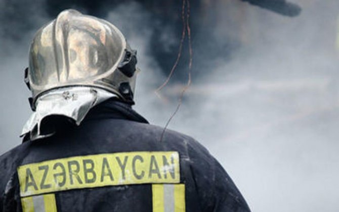 Abşeronda anbarda güclü yanğın baş verib