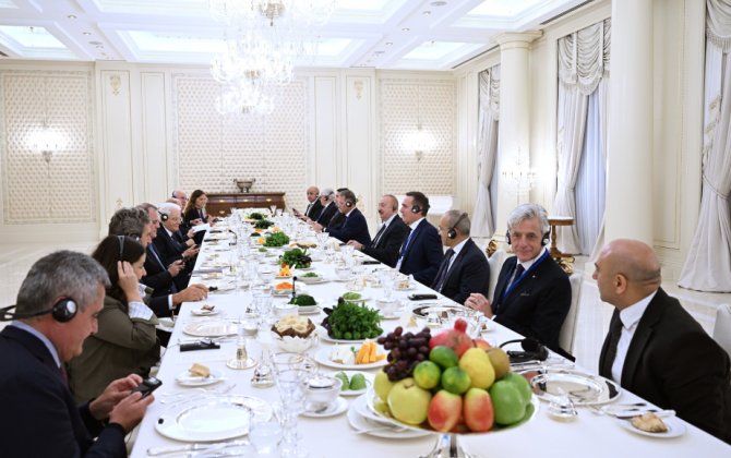 İtaliya Prezidenti Sercio Mattarellanın şərəfinə rəsmi ziyafət verilib