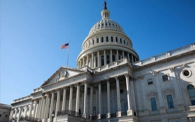 Сенат США продлил шатдаун