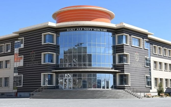 Bakı Ali Neft Məktəbi 36 Prezident təqaüdçüsü ilə lider və ölkə rekordçusu oldu