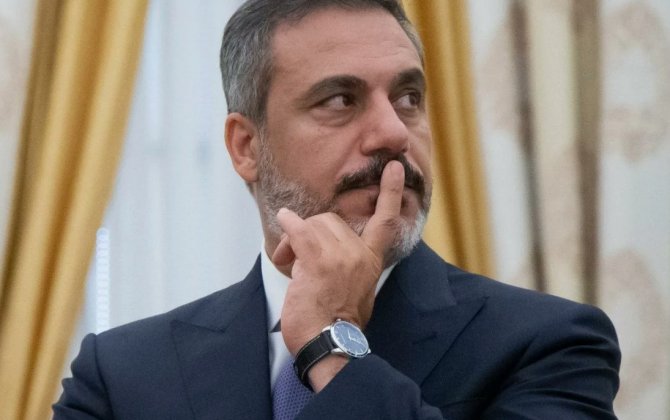 Фидан сетует на дороговизну помощи Украине