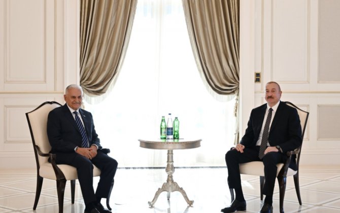 İlham Əliyev Qəbələdə Binəli Yıldırımı qəbul etdi - FOTO