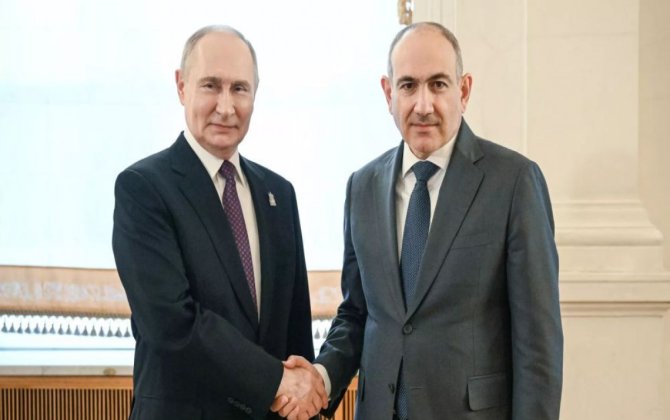 Paşinyan və Putin arasında telefon danışığı olub