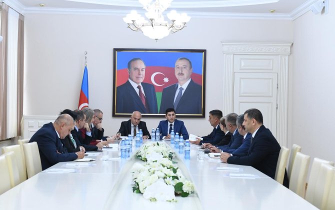 PA nümayəndəsi Dövlət Komitəsi yanında İctimai Şuranın üzvləri ilə görüşüb - FOTO