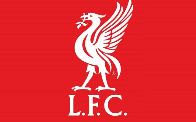 “Liverpul” formasını geyindiyi üçün işdən qovuldu