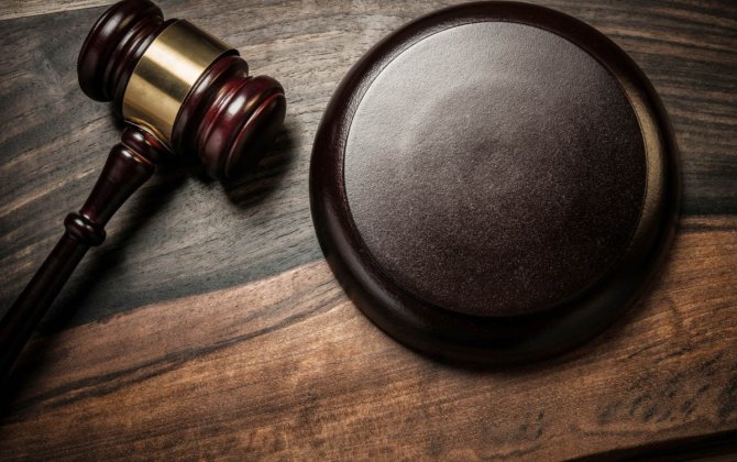 DTX-nın saxladığı Fransa şirkətinin vitse-prezidentinin məhkəməsində sənədlər tədqiq edilib