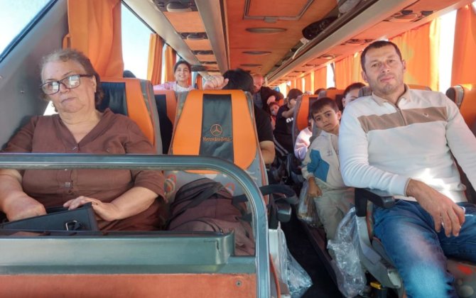 Təzəbinə və Ballıca kəndlərinə növbəti köç karvanı yola salındı